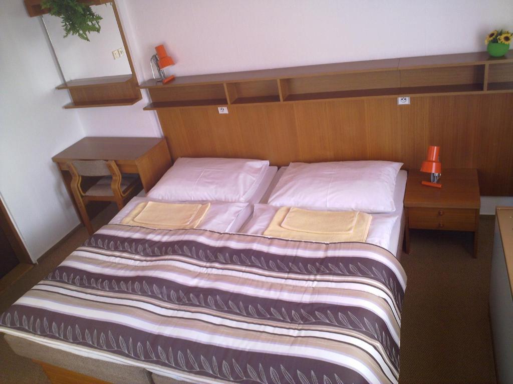 Hotel Bouda Jana Praiano Dış mekan fotoğraf