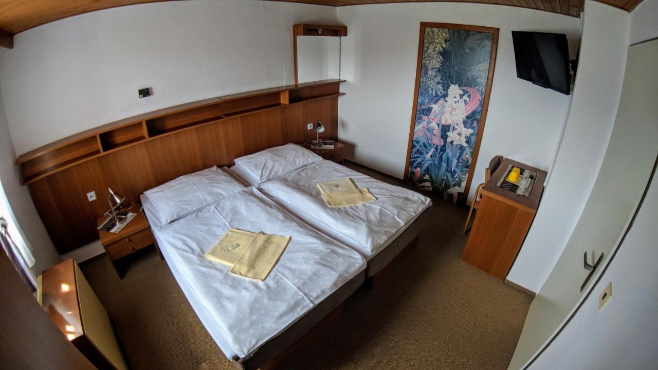 Hotel Bouda Jana Praiano Dış mekan fotoğraf